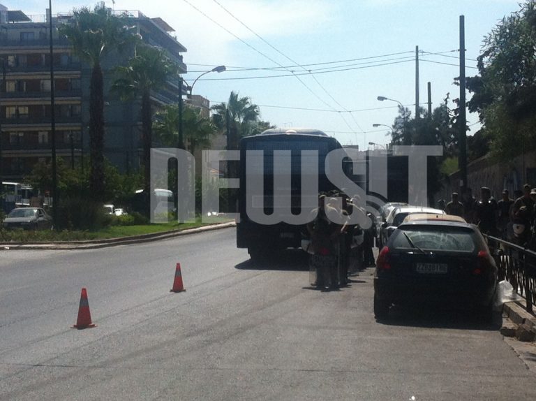 Με μηνύσεις κατά της αστυνομίας απαντά η Χρυσή Αυγή – Όλη η ανακοίνωση | Newsit.gr Με μηνύσεις κατά της αστυνομίας απαντά η Χρυσή Αυγή – Όλη η ανακοίνωση | Newsit.gr