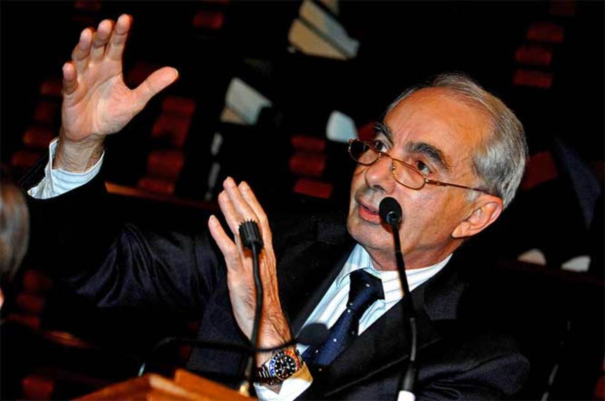 «Αν η Ελλάδα βγει από το ευρώ, η επόμενη θα μπορούσε να είναι η Ιταλία» | Newsit.gr «Αν η Ελλάδα βγει από το ευρώ, η επόμενη θα μπορούσε να είναι η Ιταλία» | Newsit.gr