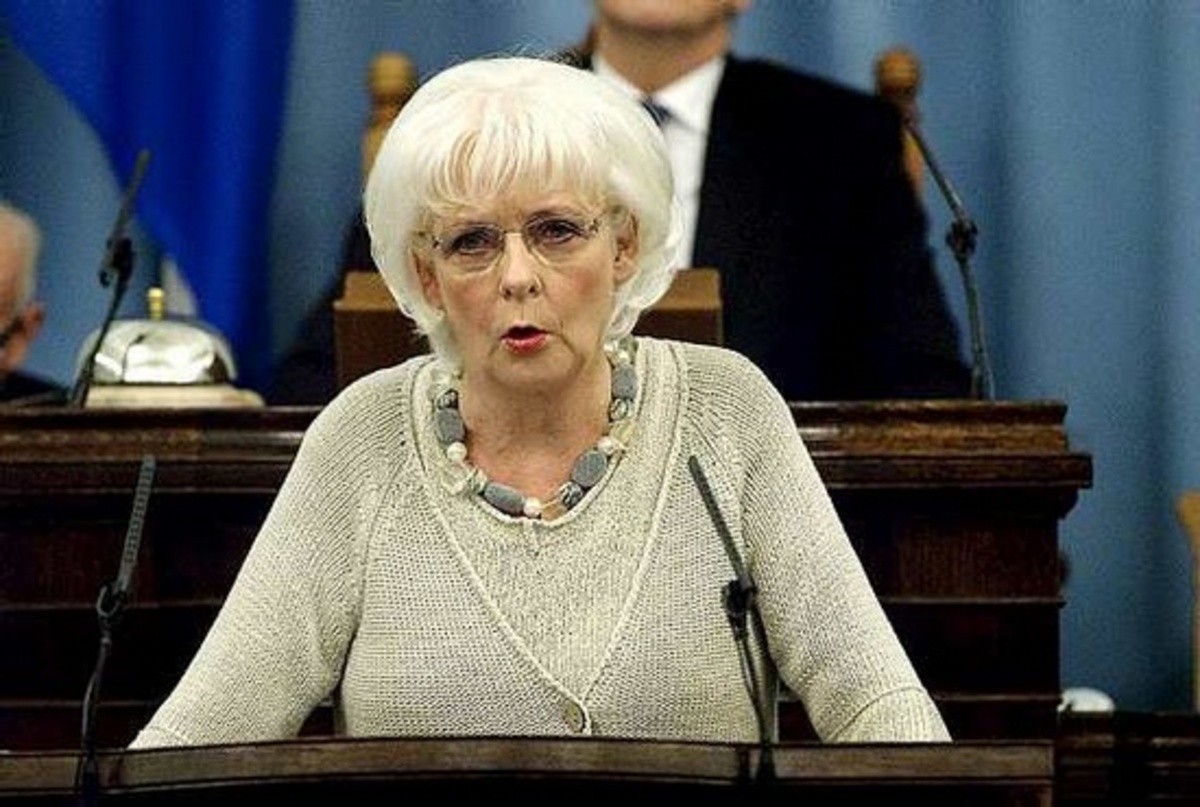 Έκανε ανασχηματισμό παραμονή Πρωτοχρονιάς! | Newsit.gr Έκανε ανασχηματισμό παραμονή Πρωτοχρονιάς! | Newsit.gr