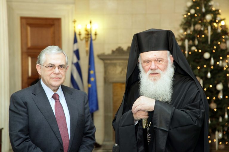 Ιερώνυμος κατά των δανειστών με επιστολή καταπέλτη στον πρωθυπουργό: «Να απορρίψουμε εκβιασμούς και θανατηφόρες συνταγές της Τρόικας» | Newsit.gr Ιερώνυμος κατά των δανειστών με επιστολή καταπέλτη στον πρωθυπουργό: «Να απορρίψουμε εκβιασμούς και θανατηφόρες συνταγές της Τρόικας» | Newsit.gr