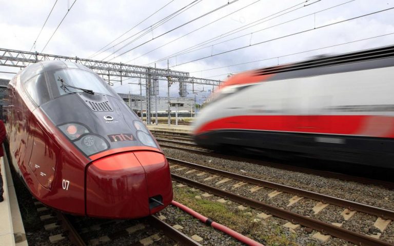 Κάντε ένα ταξίδι με τρένο…Ferrari – ΒΙΝΤΕΟ και ΦΩΤΟ | Newsit.gr Κάντε ένα ταξίδι με τρένο…Ferrari – ΒΙΝΤΕΟ και ΦΩΤΟ | Newsit.gr