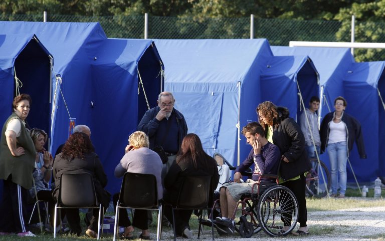 37 μετασεισμοί «ταρακούνησαν» τη νύχτα την Ιταλία | Newsit.gr 37 μετασεισμοί «ταρακούνησαν» τη νύχτα την Ιταλία | Newsit.gr