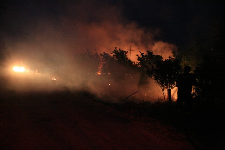 Τραγικό θάνατο βρήκαν 2 ηλικιωμένοι από τις φωτιές στην Ιταλία | Newsit.gr Τραγικό θάνατο βρήκαν 2 ηλικιωμένοι από τις φωτιές στην Ιταλία | Newsit.gr