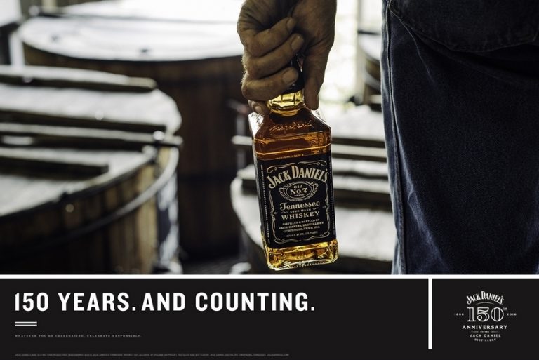 Jack Daniel’s: Aπό το Lynchburg σε ολόκληρο τον κόσμο εδώ και 150 χρόνια! | Newsit.gr Jack Daniel’s: Aπό το Lynchburg σε ολόκληρο τον κόσμο εδώ και 150 χρόνια! | Newsit.gr
