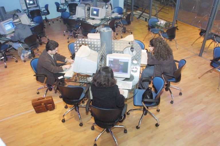 Θεσσαλονίκη: Έπιασαν τους ληστές του ίντερνετ καφέ! | Newsit.gr Θεσσαλονίκη: Έπιασαν τους ληστές του ίντερνετ καφέ! | Newsit.gr