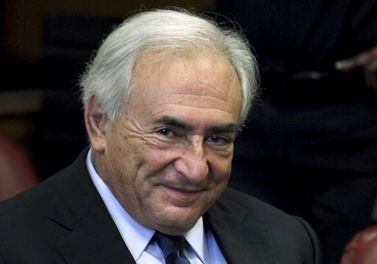 Καταρρέουν οι κατηγορίες της καμαριέρας – Εκτάκτως σήμερα στο δικαστήριο ο Στρος Καν | Newsit.gr Καταρρέουν οι κατηγορίες της καμαριέρας – Εκτάκτως σήμερα στο δικαστήριο ο Στρος Καν | Newsit.gr