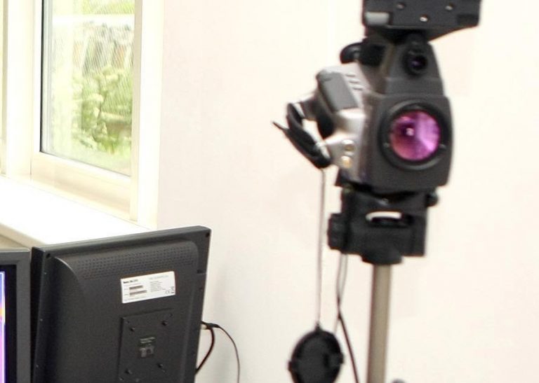 Θεσσαλονίκη: Ο προπονητής βίαζε ανήλικα αγόρια και τα τραβούσε σε βίντεο! | Newsit.gr Θεσσαλονίκη: Ο προπονητής βίαζε ανήλικα αγόρια και τα τραβούσε σε βίντεο! | Newsit.gr