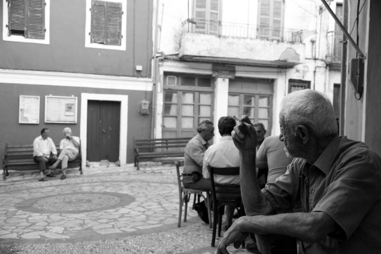 Κάπνισμα και αλκοόλ αυξάνουν τον κίνδυνο καρκίνου | Newsit.gr Κάπνισμα και αλκοόλ αυξάνουν τον κίνδυνο καρκίνου | Newsit.gr