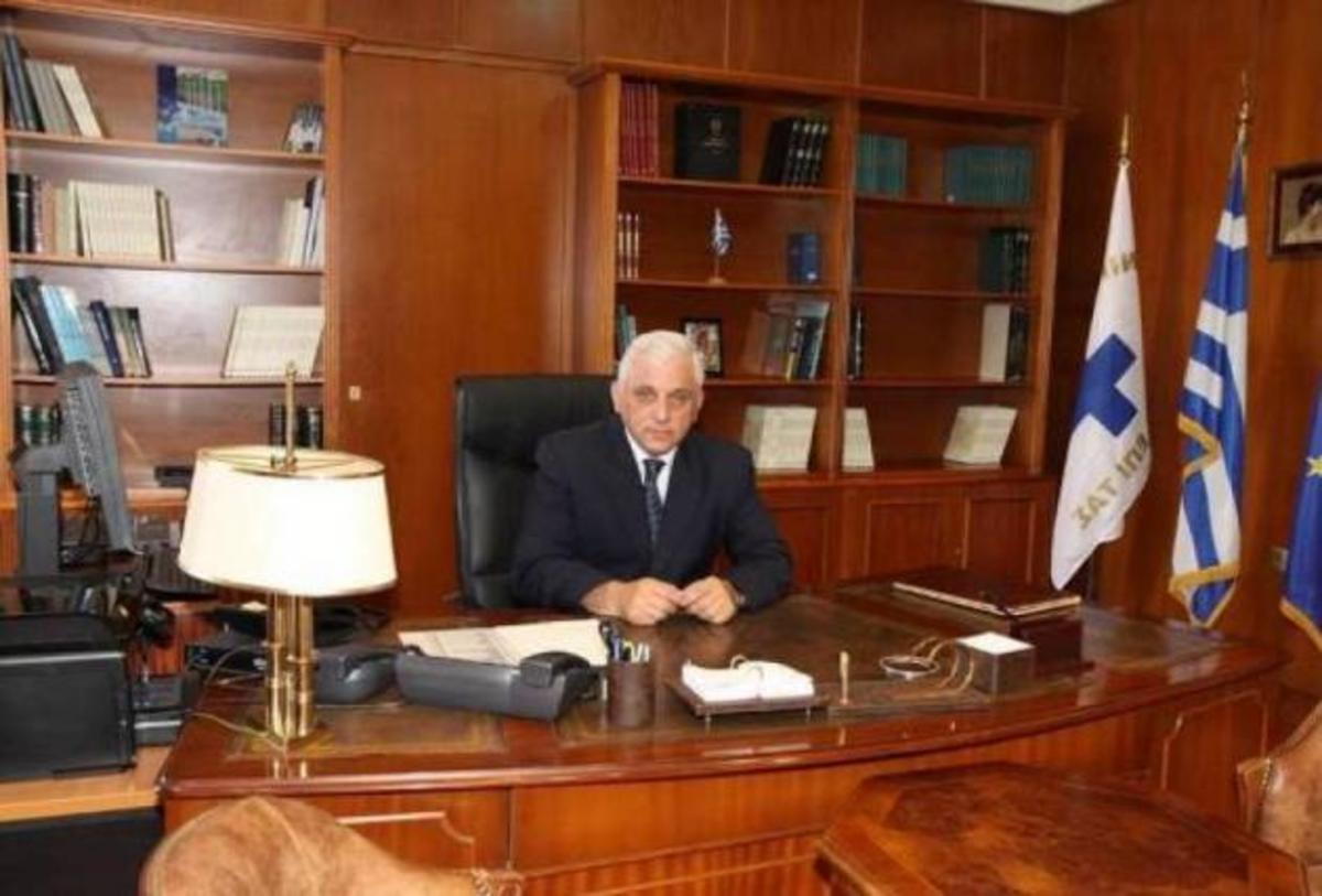 Νεκρός ο αδελφός του ΥΦΕΘΑ Π.Καράμπελα. Πρόκειται για αυτοκτονία; | Newsit.gr Νεκρός ο αδελφός του ΥΦΕΘΑ Π.Καράμπελα. Πρόκειται για αυτοκτονία; | Newsit.gr