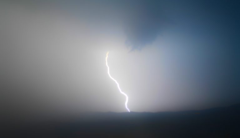 Τραγωδία – Κεραυνός σκότωσε 37χρονο στη Βόνιτσα | Newsit.gr Τραγωδία – Κεραυνός σκότωσε 37χρονο στη Βόνιτσα | Newsit.gr