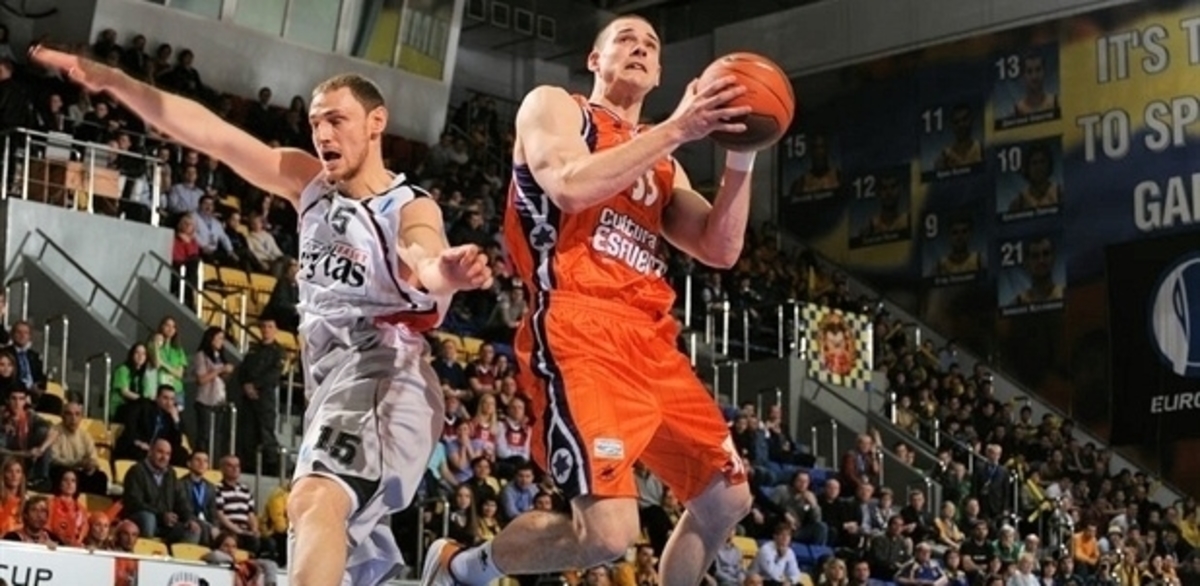 Η Κίμκι “σήκωσε” στην έδρα της το Eurocup | Newsit.gr Η Κίμκι “σήκωσε” στην έδρα της το Eurocup | Newsit.gr