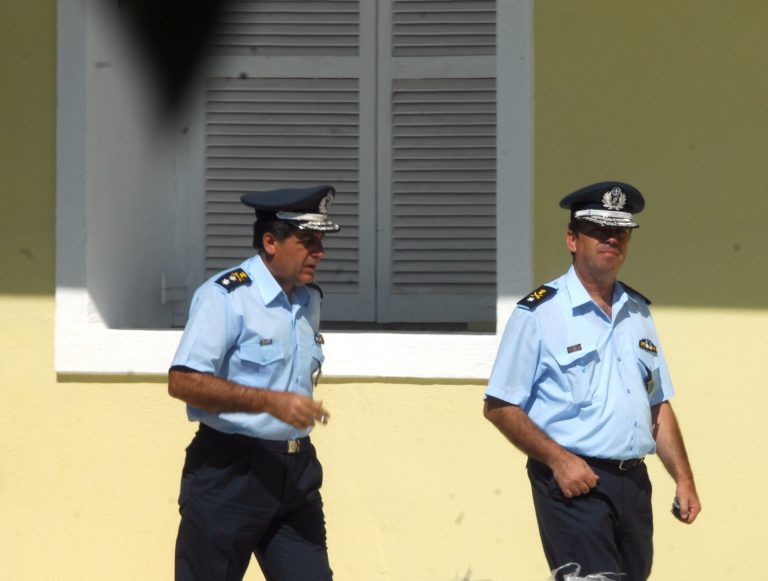 Αμφιλοχία: Ανείπωτη τραγωδία σε μονοκατοικία – Νεκρό ένα 15χρονο κορίτσι! | Newsit.gr Αμφιλοχία: Ανείπωτη τραγωδία σε μονοκατοικία – Νεκρό ένα 15χρονο κορίτσι! | Newsit.gr