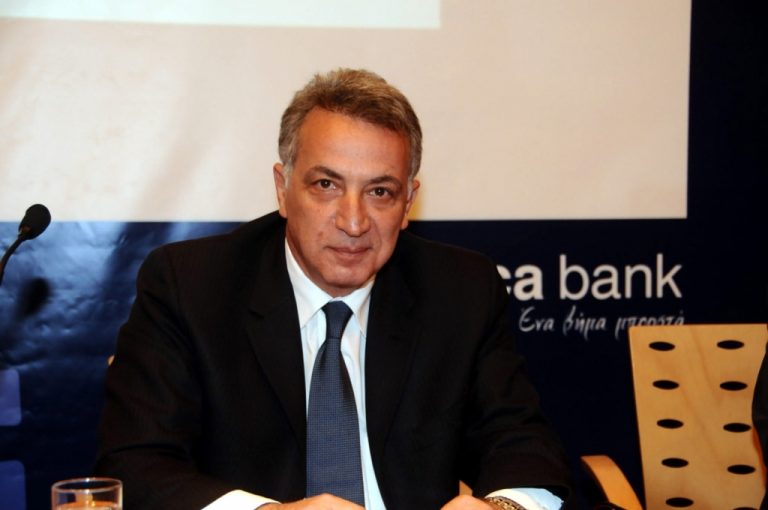 Ψάχνουν ακόμη τον αντικαταστάτη του κ. Κολλίντζα | Newsit.gr Ψάχνουν ακόμη τον αντικαταστάτη του κ. Κολλίντζα | Newsit.gr