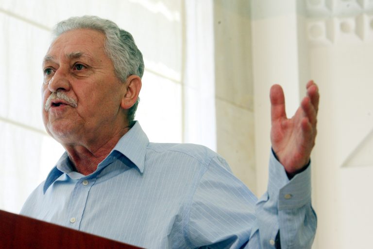 Κουβέλης: Όχι σε άλλα οριζόντια μέτρα το 2012 | Newsit.gr Κουβέλης: Όχι σε άλλα οριζόντια μέτρα το 2012 | Newsit.gr