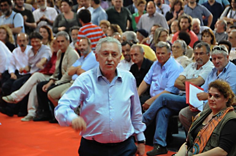Πόλεμος Τσίπρα – Ανανεωτικής Πτέρυγας | Newsit.gr Πόλεμος Τσίπρα – Ανανεωτικής Πτέρυγας | Newsit.gr