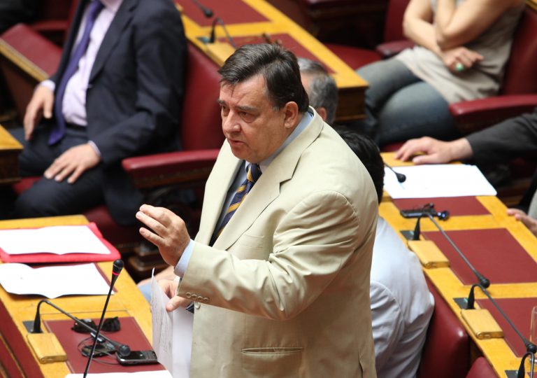 Βολές Καρατζαφέρη σε ΠΑΣΟΚ, ΝΔ για τις Εξεταστικές | Newsit.gr Βολές Καρατζαφέρη σε ΠΑΣΟΚ, ΝΔ για τις Εξεταστικές | Newsit.gr