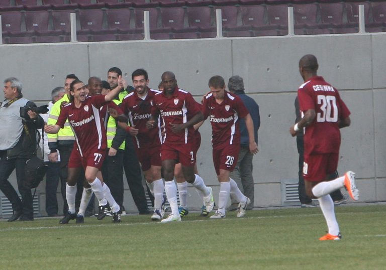 Έσπασε το… ρόδι στο “AEL FC Arena” η Λάρισα | Newsit.gr Έσπασε το… ρόδι στο “AEL FC Arena” η Λάρισα | Newsit.gr