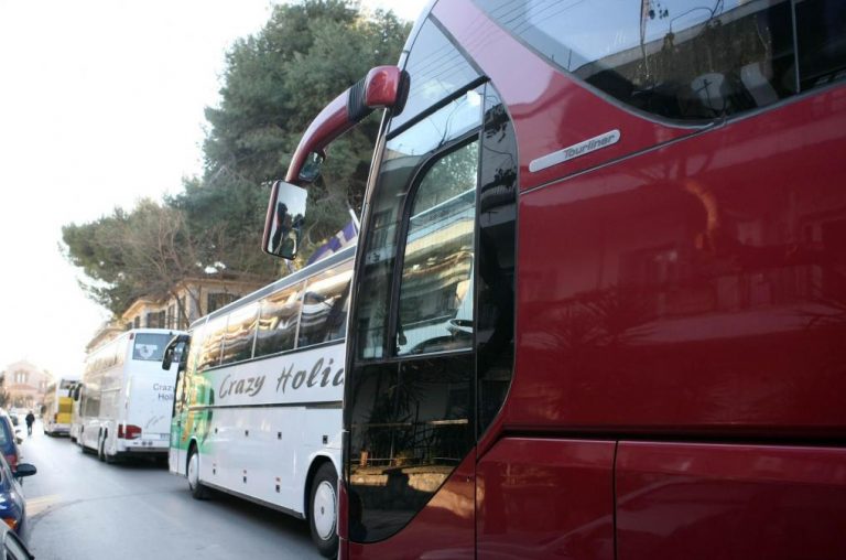 Τέλος στην μεταφορά μαθητών στην Αττική από σήμερα | Newsit.gr Τέλος στην μεταφορά μαθητών στην Αττική από σήμερα | Newsit.gr
