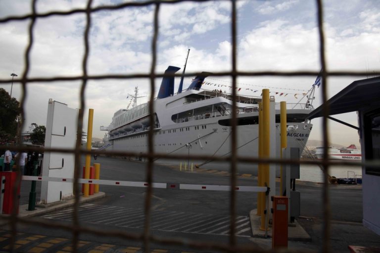 Μπλοκάρουν και πάλι το «Ζenith» και μαζί και τον τουρισμό | Newsit.gr Μπλοκάρουν και πάλι το «Ζenith» και μαζί και τον τουρισμό | Newsit.gr