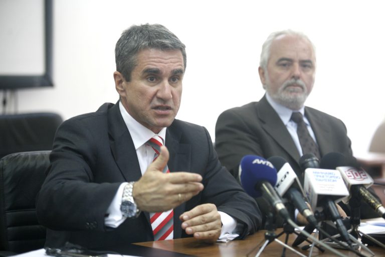 Όπισθεν από την κυβέρνηση γιά το εργασιακό | Newsit.gr Όπισθεν από την κυβέρνηση γιά το εργασιακό | Newsit.gr