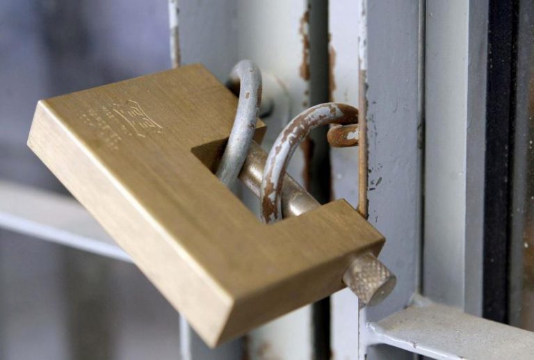 Από την 48ωρη απεργία στην 4ωρη στάση οι Δήμοι | Newsit.gr Από την 48ωρη απεργία στην 4ωρη στάση οι Δήμοι | Newsit.gr