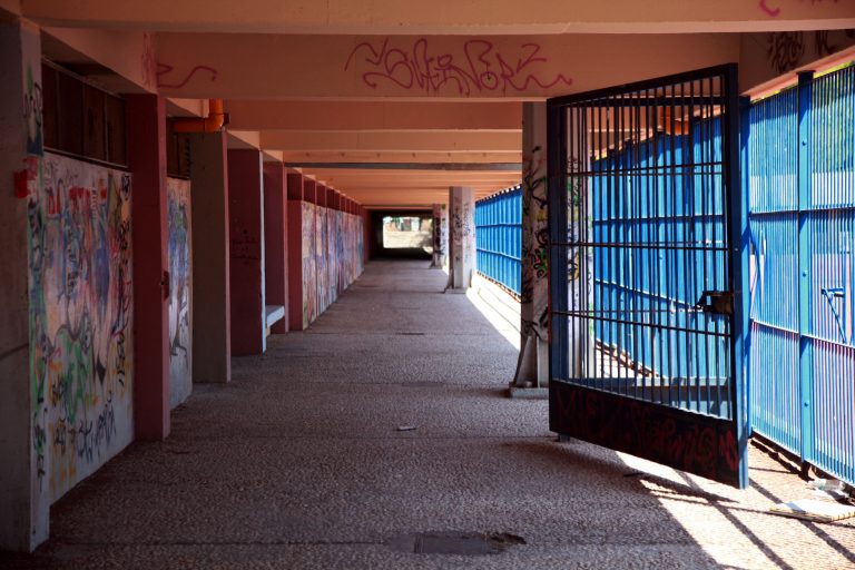 Συνελήφθη 20χρονος με ναρκωτικά και μαχαίρια σε Λύκειο των Ιωαννίνων | Newsit.gr Συνελήφθη 20χρονος με ναρκωτικά και μαχαίρια σε Λύκειο των Ιωαννίνων | Newsit.gr