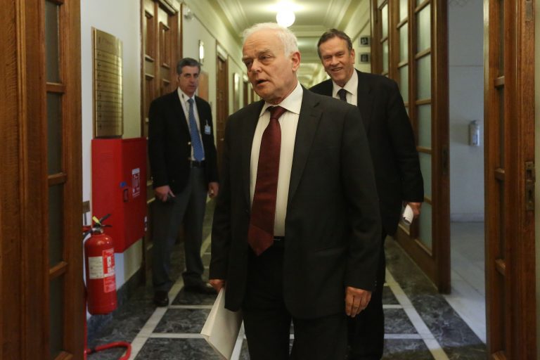 Δημόσιο: Ποιοί υπάλληλοι θα προτιμηθούν για θέσεις ευθύνης | Newsit.gr Δημόσιο: Ποιοί υπάλληλοι θα προτιμηθούν για θέσεις ευθύνης | Newsit.gr