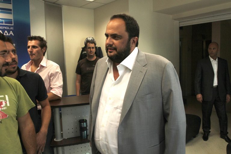 Σε απολογία Μαρινάκης-Μώραλης | Newsit.gr Σε απολογία Μαρινάκης-Μώραλης | Newsit.gr