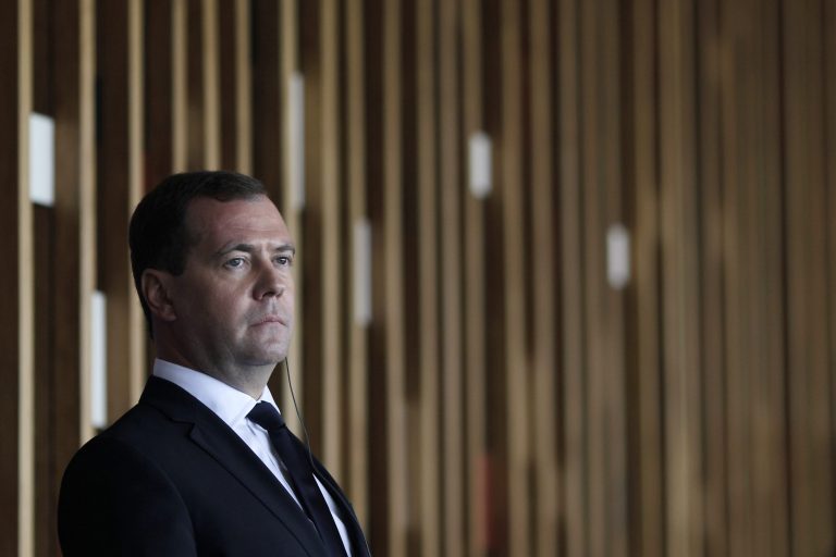 Ρώσος πρωθυπουργός για Κύπρο:“Ταύρος σε υαλοπωλείο η ΕΕ” | Newsit.gr Ρώσος πρωθυπουργός για Κύπρο:“Ταύρος σε υαλοπωλείο η ΕΕ” | Newsit.gr