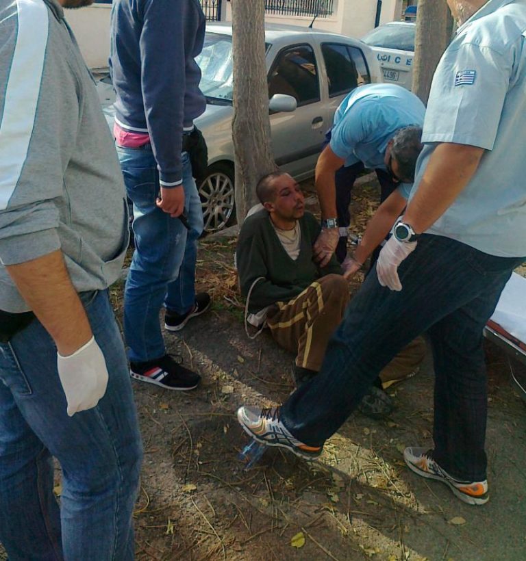 Συνελήφθη ο φούρναρης που χτύπησε κι έδεσε τον μετανάστη | Newsit.gr Συνελήφθη ο φούρναρης που χτύπησε κι έδεσε τον μετανάστη | Newsit.gr
