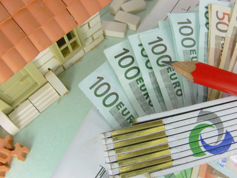 Έρχονται κι άλλα ραβασάκια για τους ιδιοκτήτες ακινήτων | Newsit.gr Έρχονται κι άλλα ραβασάκια για τους ιδιοκτήτες ακινήτων | Newsit.gr