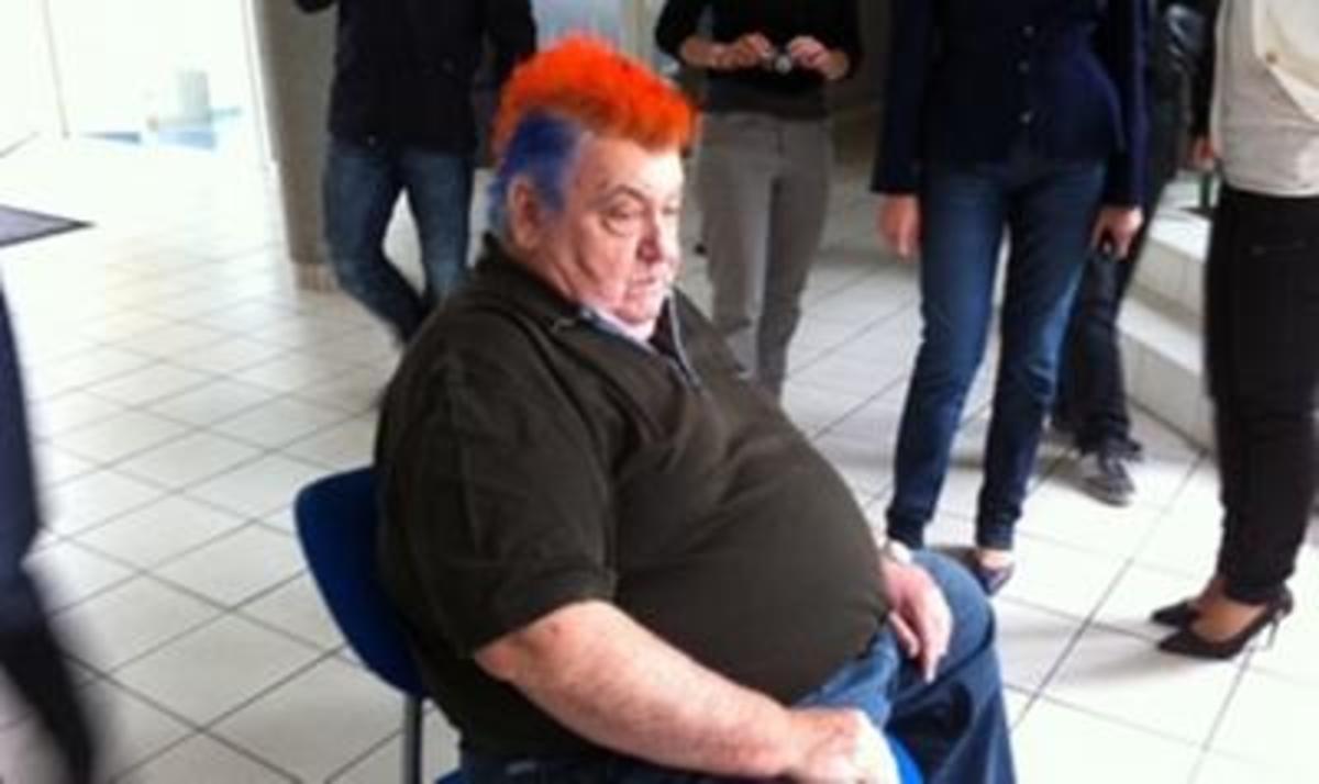Ο πρόεδρος της Μονπελιέ… πανκ! (VIDEOS) | Newsit.gr Ο πρόεδρος της Μονπελιέ… πανκ! (VIDEOS) | Newsit.gr