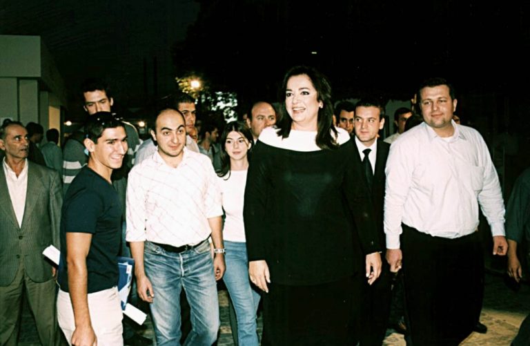 Νεύρα στη Ρηγίλλης για την υποψηφιότητα «εκλεκτού» της Ντόρας με Δημαρά | Newsit.gr Νεύρα στη Ρηγίλλης για την υποψηφιότητα «εκλεκτού» της Ντόρας με Δημαρά | Newsit.gr