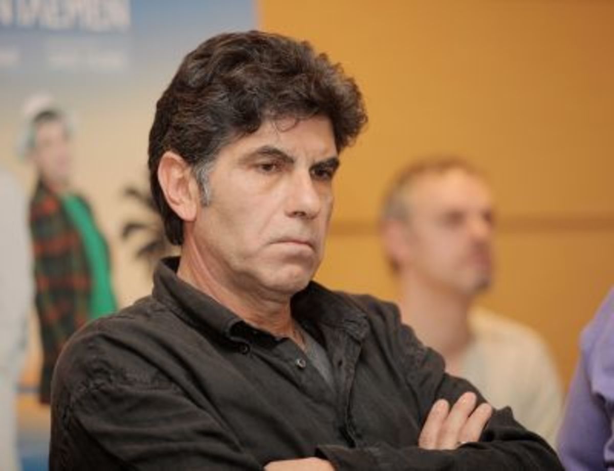 ΑΠΟΚΛΕΙΣΤΙΚΟ: Τέλος η «Κλινική περίπτωση» με το Γιάννη Μπέζο | Newsit.gr ΑΠΟΚΛΕΙΣΤΙΚΟ: Τέλος η «Κλινική περίπτωση» με το Γιάννη Μπέζο | Newsit.gr