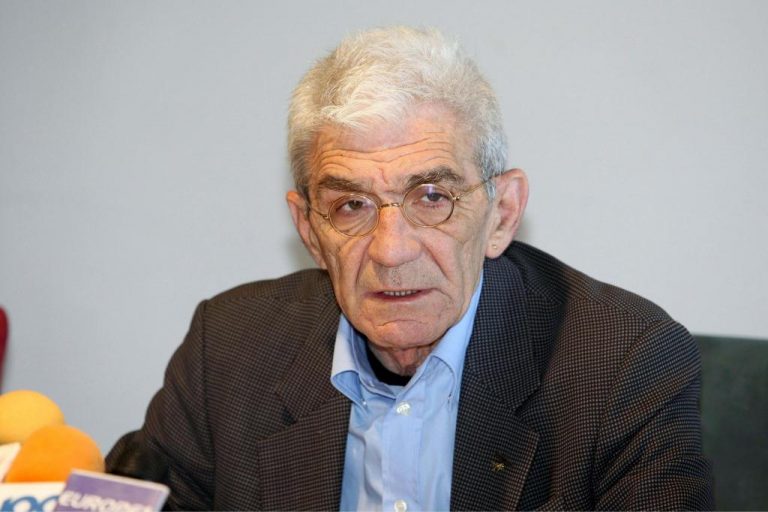 Μήνυση στον Μπουτάρη από τη Χρυσή Αυγή | Newsit.gr Μήνυση στον Μπουτάρη από τη Χρυσή Αυγή | Newsit.gr