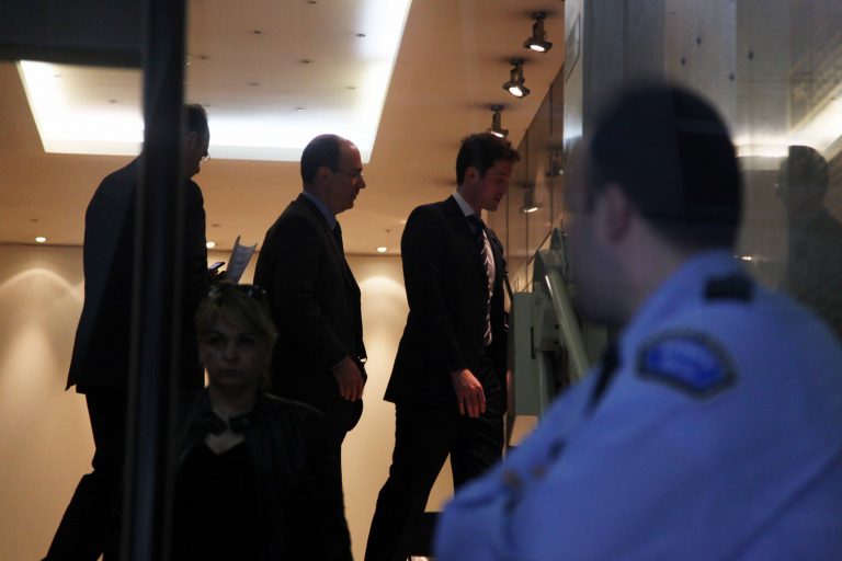 9 στους 10 πιστεύουν ότι το ΔΝΤ φέρνει νέα μέτρα | Newsit.gr 9 στους 10 πιστεύουν ότι το ΔΝΤ φέρνει νέα μέτρα | Newsit.gr