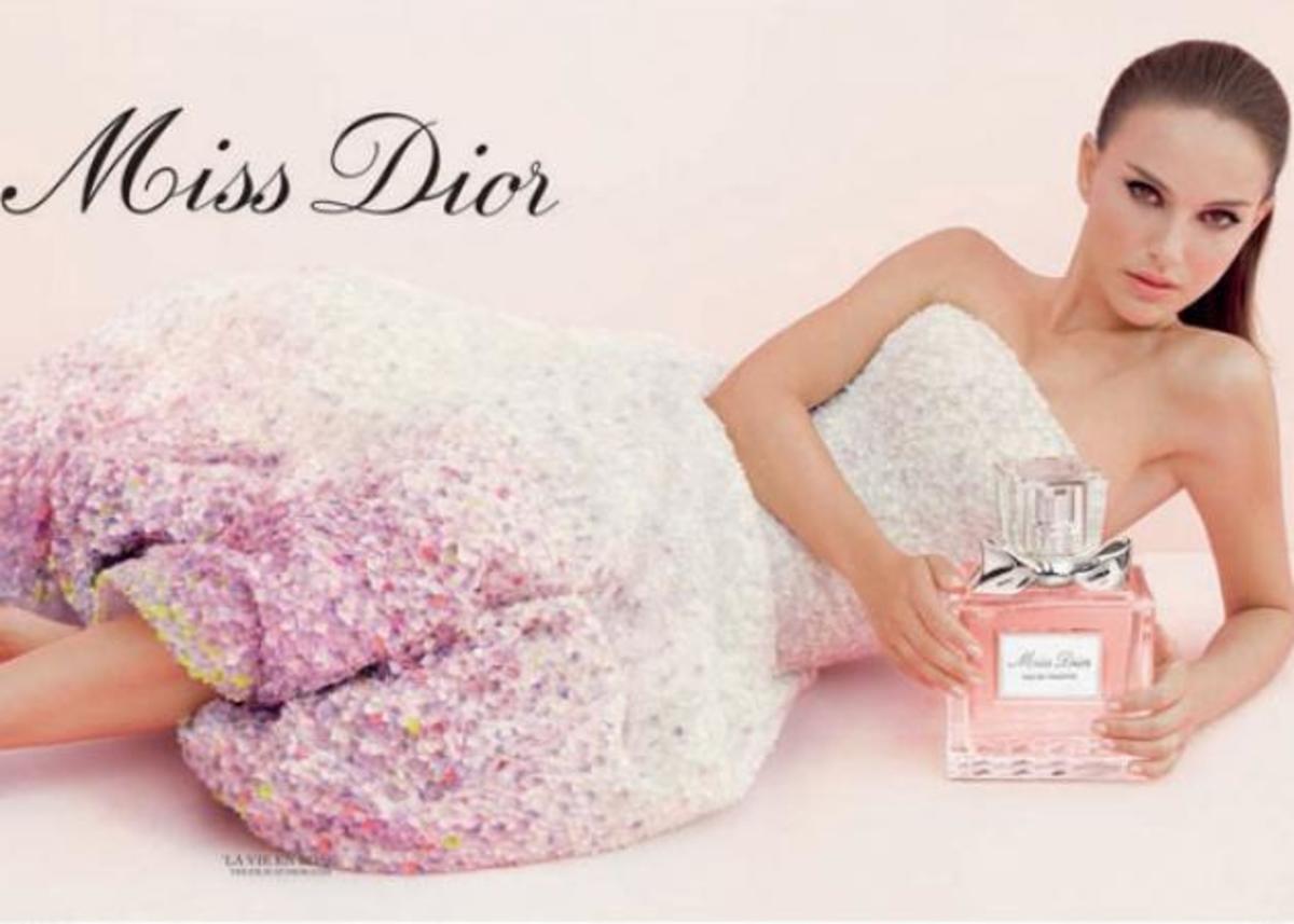 Δες την Natalie Portman στην νέα διαφήμιση για το Miss Dior Eau de Toilette! | Newsit.gr Δες την Natalie Portman στην νέα διαφήμιση για το Miss Dior Eau de Toilette! | Newsit.gr