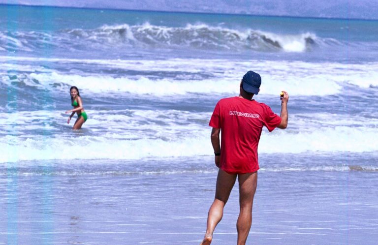 Baywatch… στα Χανιά! | Newsit.gr Baywatch… στα Χανιά! | Newsit.gr