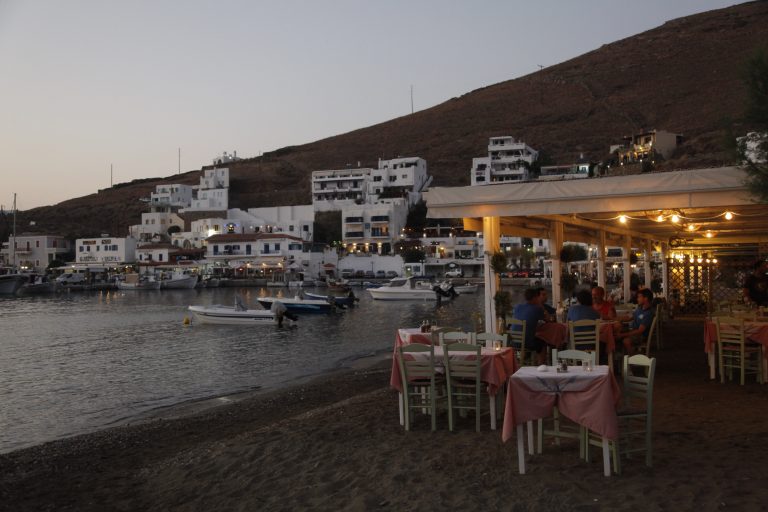 «Περιοδεία» του ΙΚΑ στα νησιά για να τσακώσει παραβάτες εργοδότες | Newsit.gr «Περιοδεία» του ΙΚΑ στα νησιά για να τσακώσει παραβάτες εργοδότες | Newsit.gr