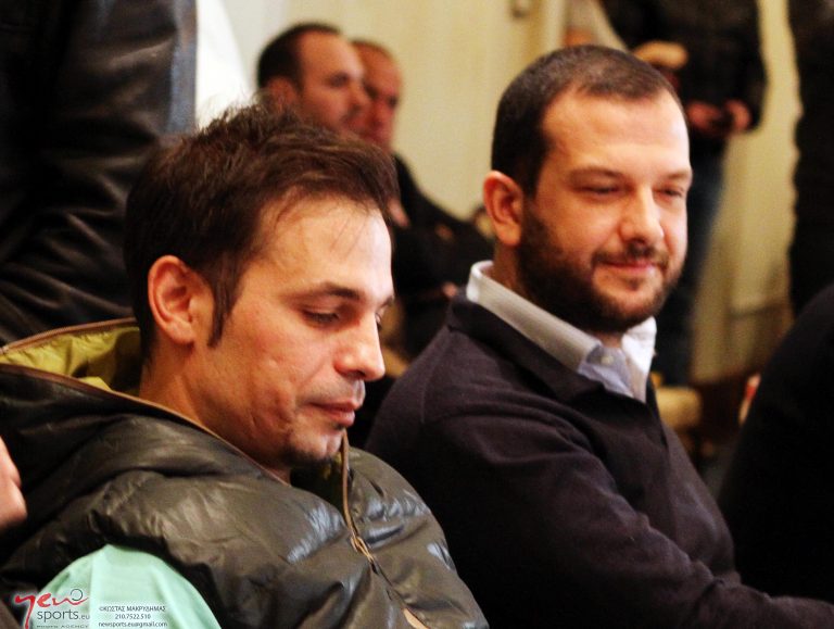 Βρίσκει σε «τοίχο» ο Ντέμης – Αδιέξοδο στην ΑΕΚ | Newsit.gr Βρίσκει σε «τοίχο» ο Ντέμης – Αδιέξοδο στην ΑΕΚ | Newsit.gr