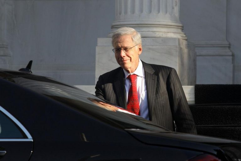 Dallara: Πρόωρες οι συζητήσεις για έξοδο της Ελλάδας από το ευρώ | Newsit.gr Dallara: Πρόωρες οι συζητήσεις για έξοδο της Ελλάδας από το ευρώ | Newsit.gr