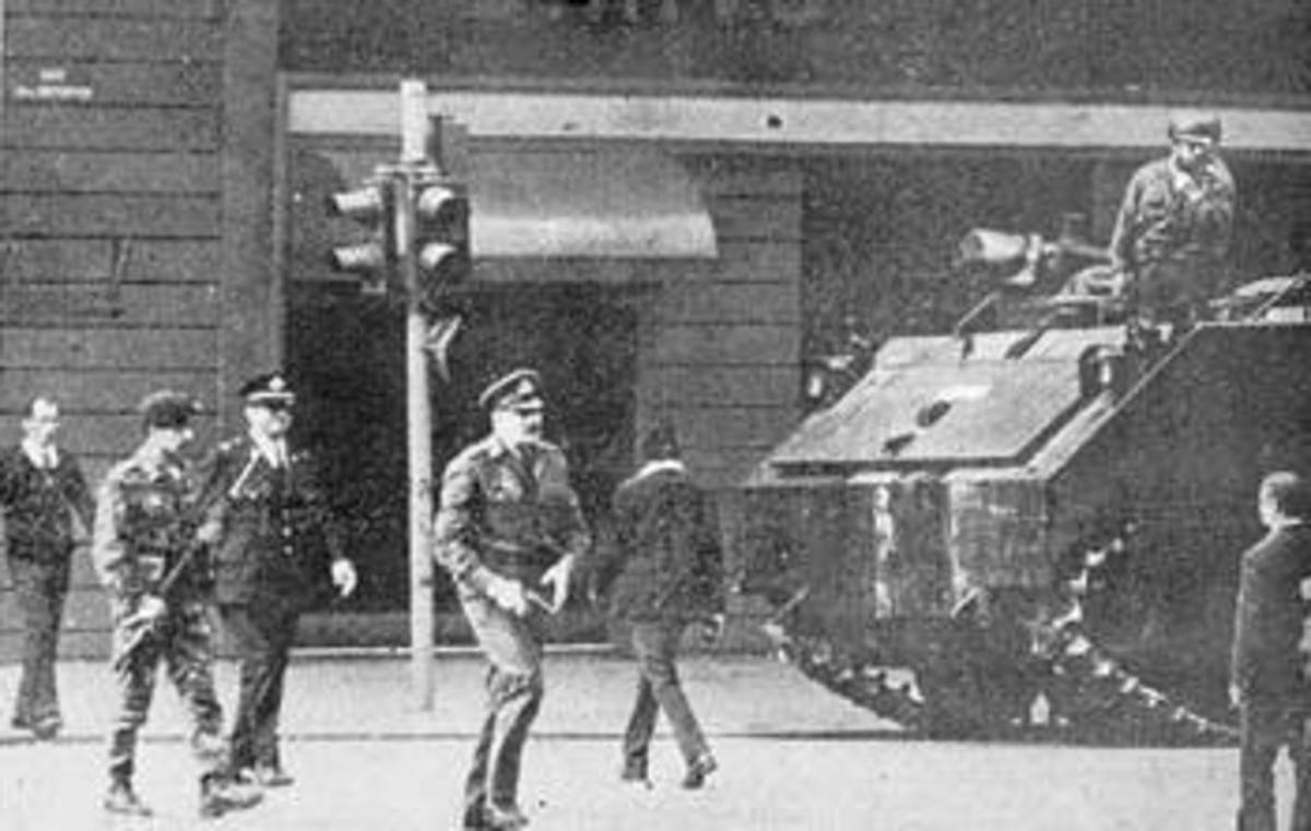 Ποιοι «πιέζουν» για «κλειστή κηδεία» του Ντερτιλή και τι λέει η οικογένεια | Newsit.gr Ποιοι «πιέζουν» για «κλειστή κηδεία» του Ντερτιλή και τι λέει η οικογένεια | Newsit.gr