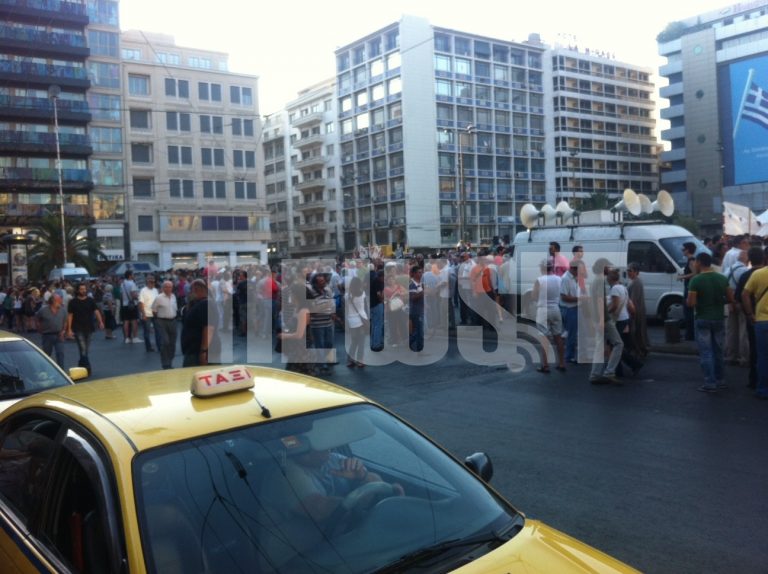 Παναττικό συλλαλητήριο για το άνοιγμα της Χαλυβουργίας – ΦΩΤΟ – ΒΙΝΤΕΟ NEWSIT | Newsit.gr Παναττικό συλλαλητήριο για το άνοιγμα της Χαλυβουργίας – ΦΩΤΟ – ΒΙΝΤΕΟ NEWSIT | Newsit.gr
