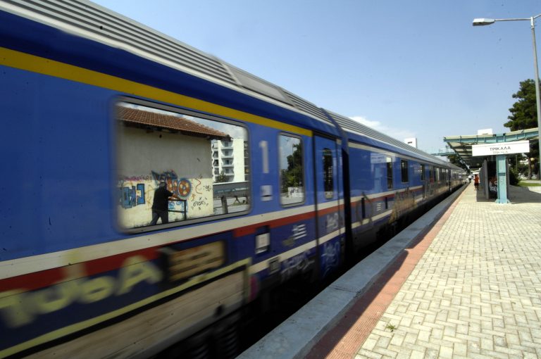 Μετατάξεις υπαλλήλων και αυξήσεις εισιτηρίων στον ΟΣΕ | Newsit.gr Μετατάξεις υπαλλήλων και αυξήσεις εισιτηρίων στον ΟΣΕ | Newsit.gr