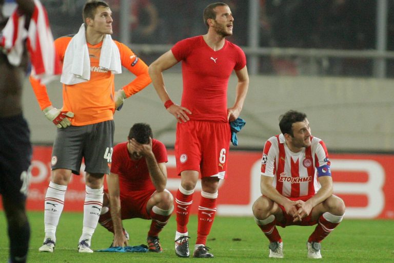 Η Μέρκελ, ο Σαρκοζί και ο αποκλεισμός που άξιζε το ελληνικό ποδόσφαιρο | Newsit.gr Η Μέρκελ, ο Σαρκοζί και ο αποκλεισμός που άξιζε το ελληνικό ποδόσφαιρο | Newsit.gr