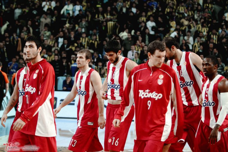 Τα έχασε όλα στην Κωνσταντινούπολη ο Ολυμπιακός | Newsit.gr Τα έχασε όλα στην Κωνσταντινούπολη ο Ολυμπιακός | Newsit.gr