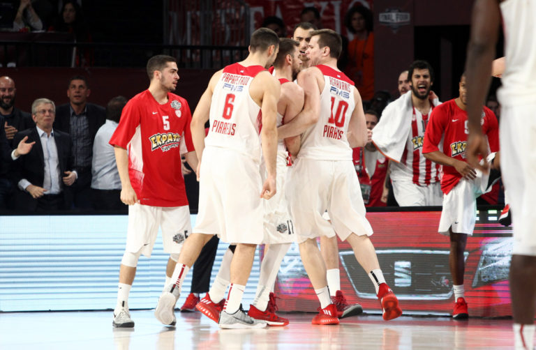 Final Four 2017: Ο Ολυμπιακός φτιάχνει νέο έπος στην Κωνσταντινούπολη! Θα του το επιτρέψει ο Ομπράντοβιτς; | Newsit.gr Final Four 2017: Ο Ολυμπιακός φτιάχνει νέο έπος στην Κωνσταντινούπολη! Θα του το επιτρέψει ο Ομπράντοβιτς; | Newsit.gr