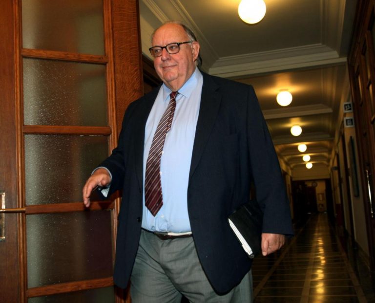 Ο Πάγκαλος μιλάει για τους χοντρούς | Newsit.gr Ο Πάγκαλος μιλάει για τους χοντρούς | Newsit.gr