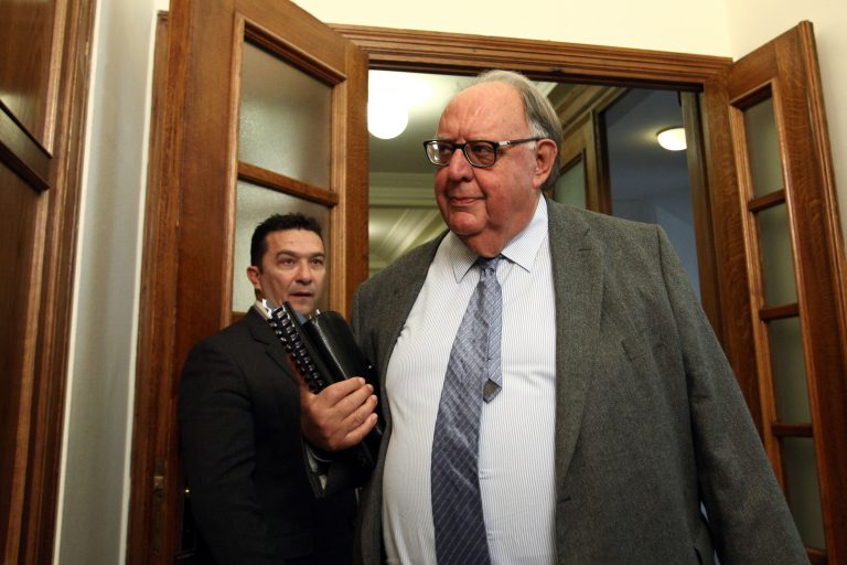 Πάγκαλος για Σκόπια: “Να βρεθεί ένα σύνθετο όνομα… Όποιος θέλει, μπορεί να είναι Μέγας Αλέξανδρος” | Newsit.gr Πάγκαλος για Σκόπια: “Να βρεθεί ένα σύνθετο όνομα… Όποιος θέλει, μπορεί να είναι Μέγας Αλέξανδρος” | Newsit.gr