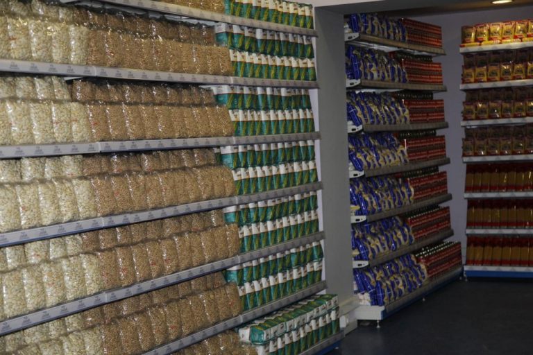 Θεσσαλονίκη: 800 αιτήσεις για το «Κοινωνικό Παντοπωλείο» | Newsit.gr Θεσσαλονίκη: 800 αιτήσεις για το «Κοινωνικό Παντοπωλείο» | Newsit.gr